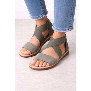 Sorel Women's Crisscross Strap Sandals Green Elastic Comfort Casual Size 9